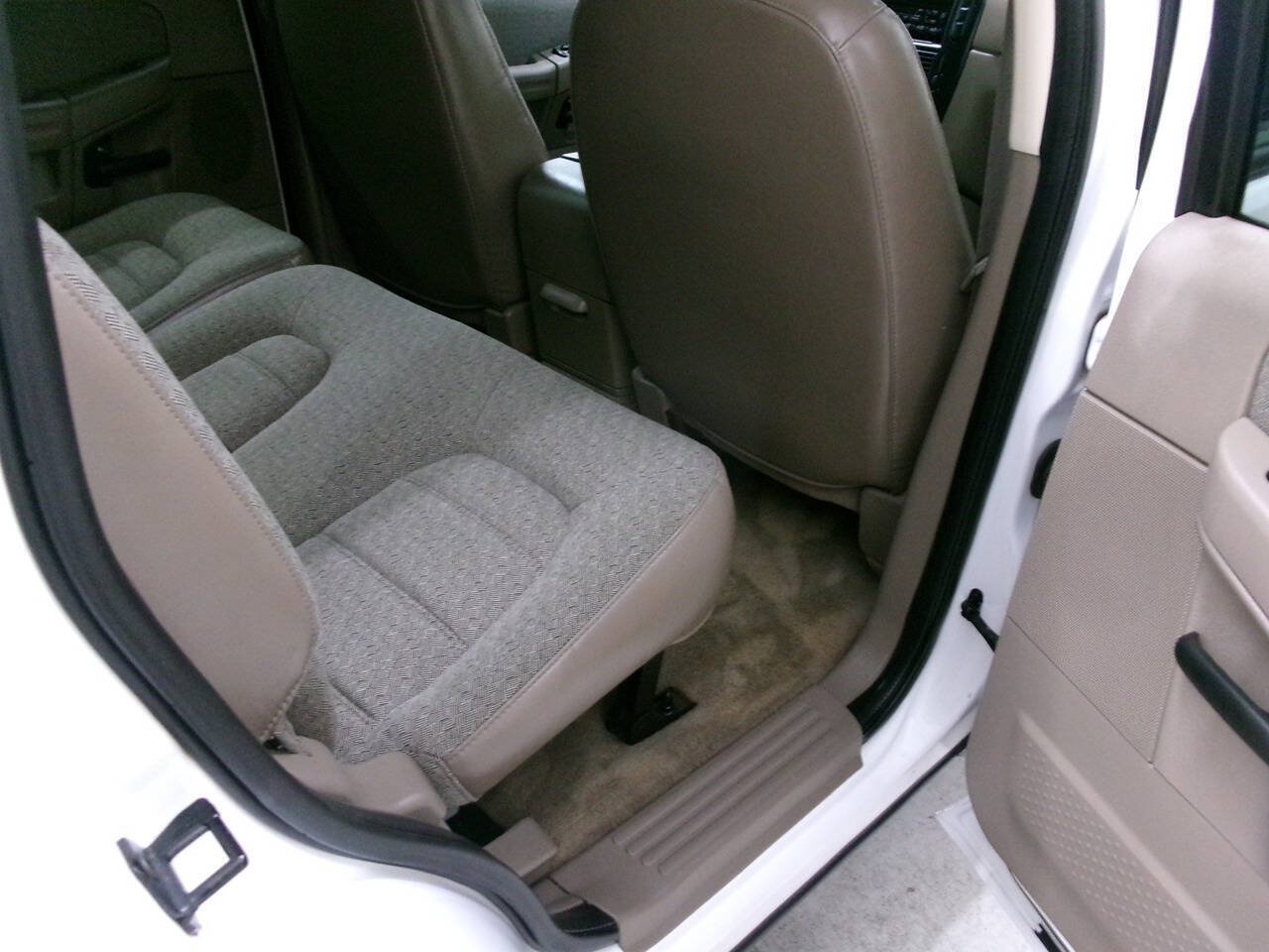 Used 2003 Ford Explorer Sport XLS AWD/4WD image 28
