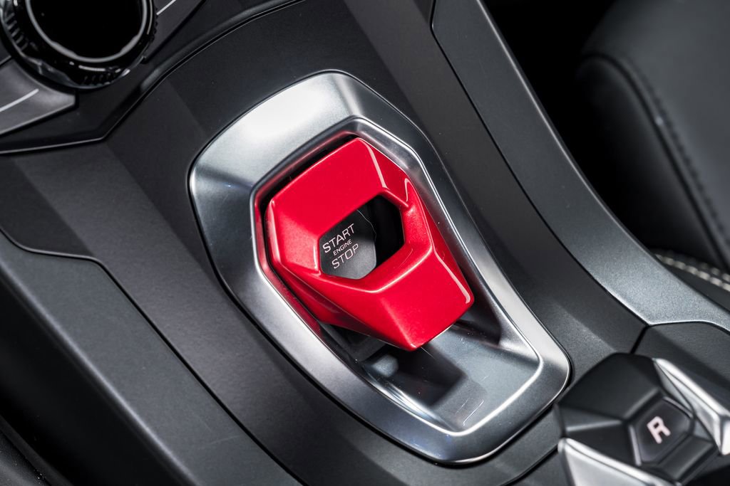 Used 2018 Lamborghini Huracan LP 580-2 image 28