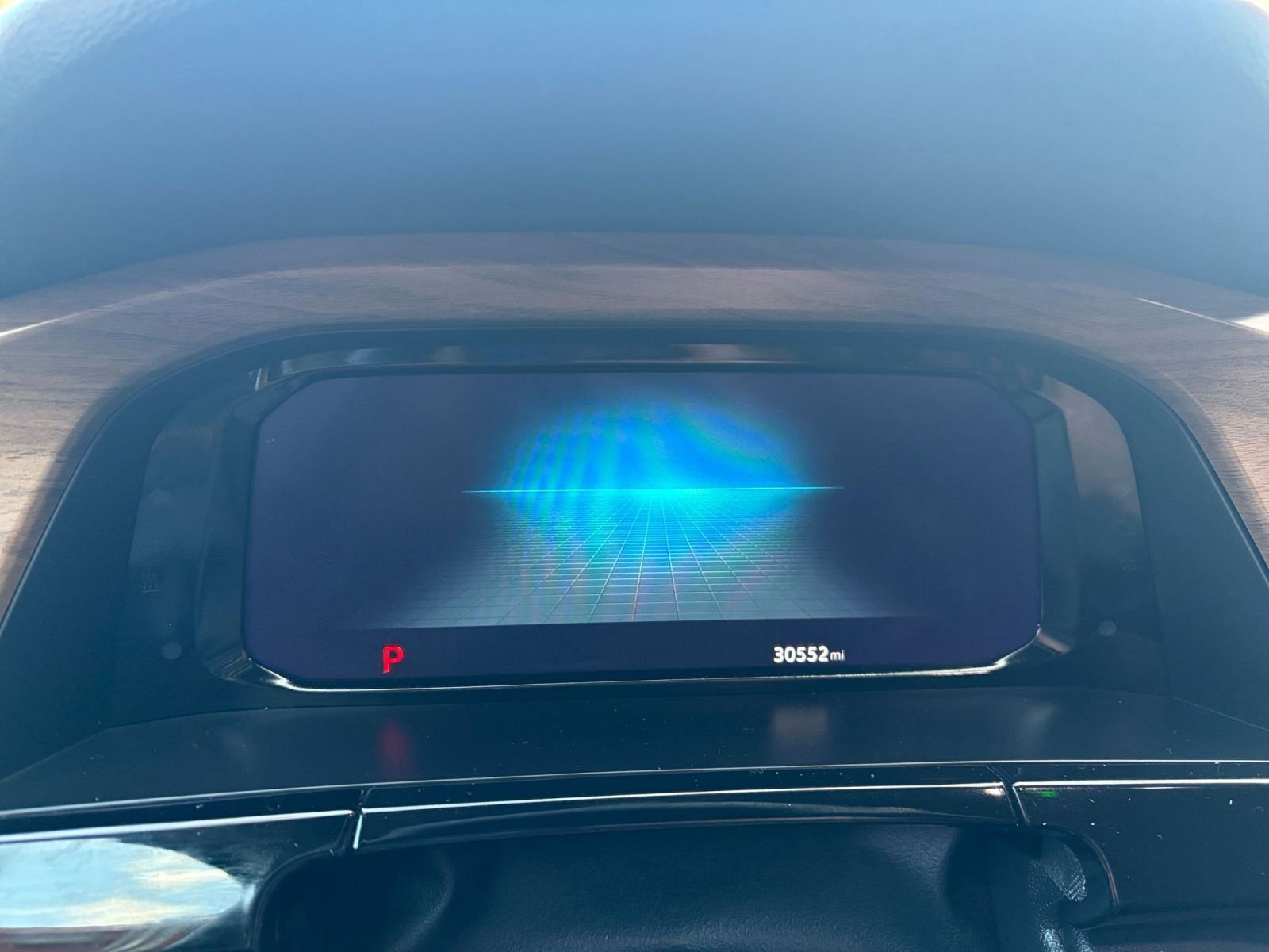 Used 2025 Volkswagen Atlas SE image 36