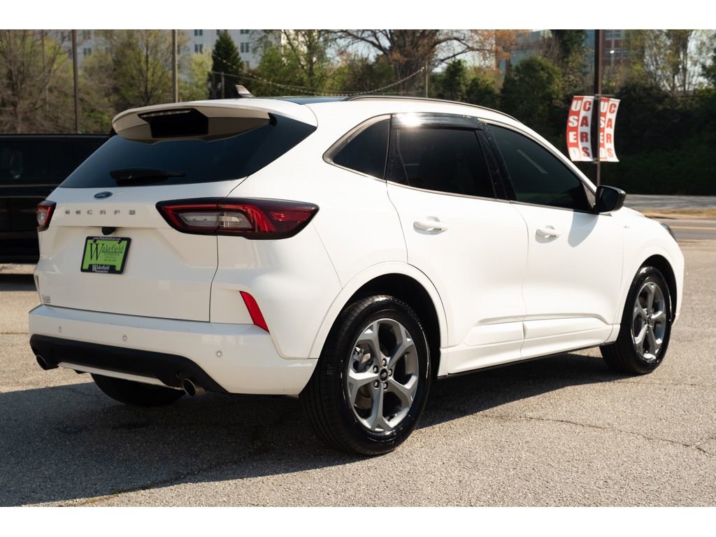 Used 2024 Ford Escape ST-Line w/ Tech Pack #1 FWD image 8