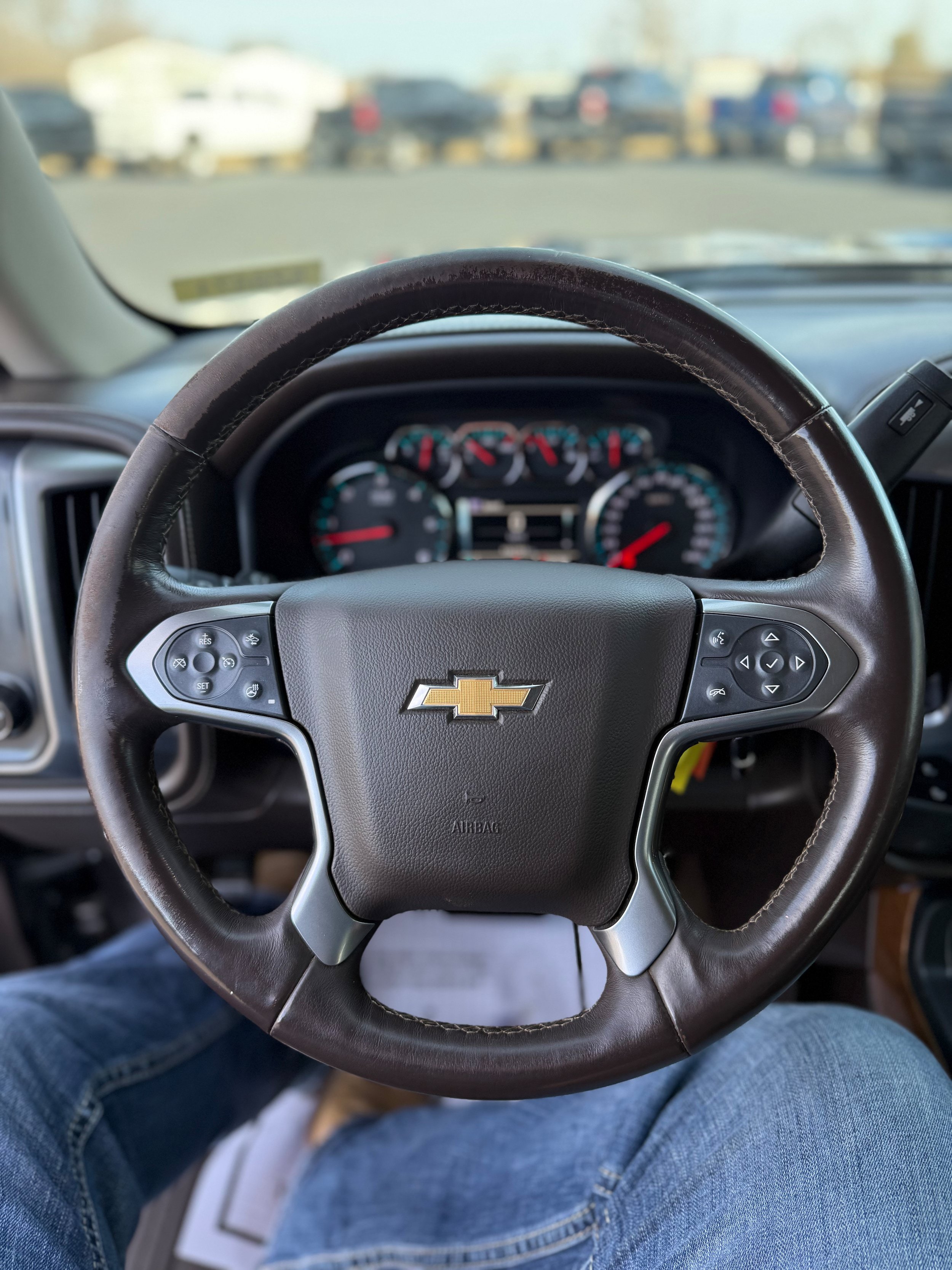 Used 2016 Chevrolet Silverado 1500 LTZ w/ LTZ Plus Package AWD/4WD image 19
