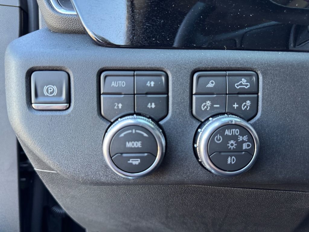Used 2026 GMC Sierra 2500 SLT image 20