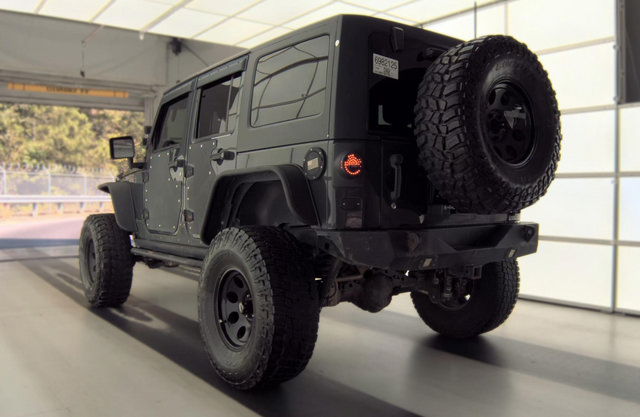 Used 2017 Jeep Wrangler Unlimited Sport AWD/4WD image 8