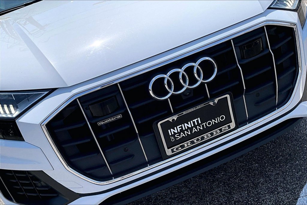 Used 2023 Audi Q8 Premium Plus w/ Premium Plus Package AWD/4WD image 38
