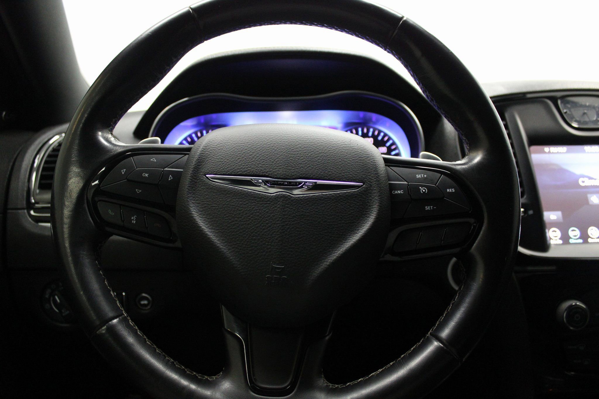 Used 2021 Chrysler 300 S image 29