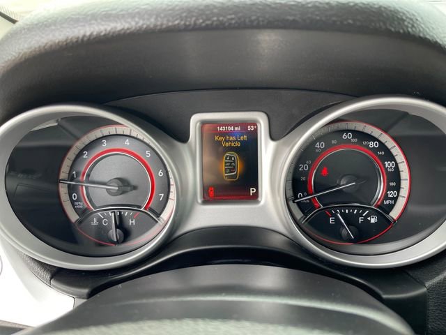 Used 2015 Dodge Journey SXT w/ Flexible Seating Group image 31