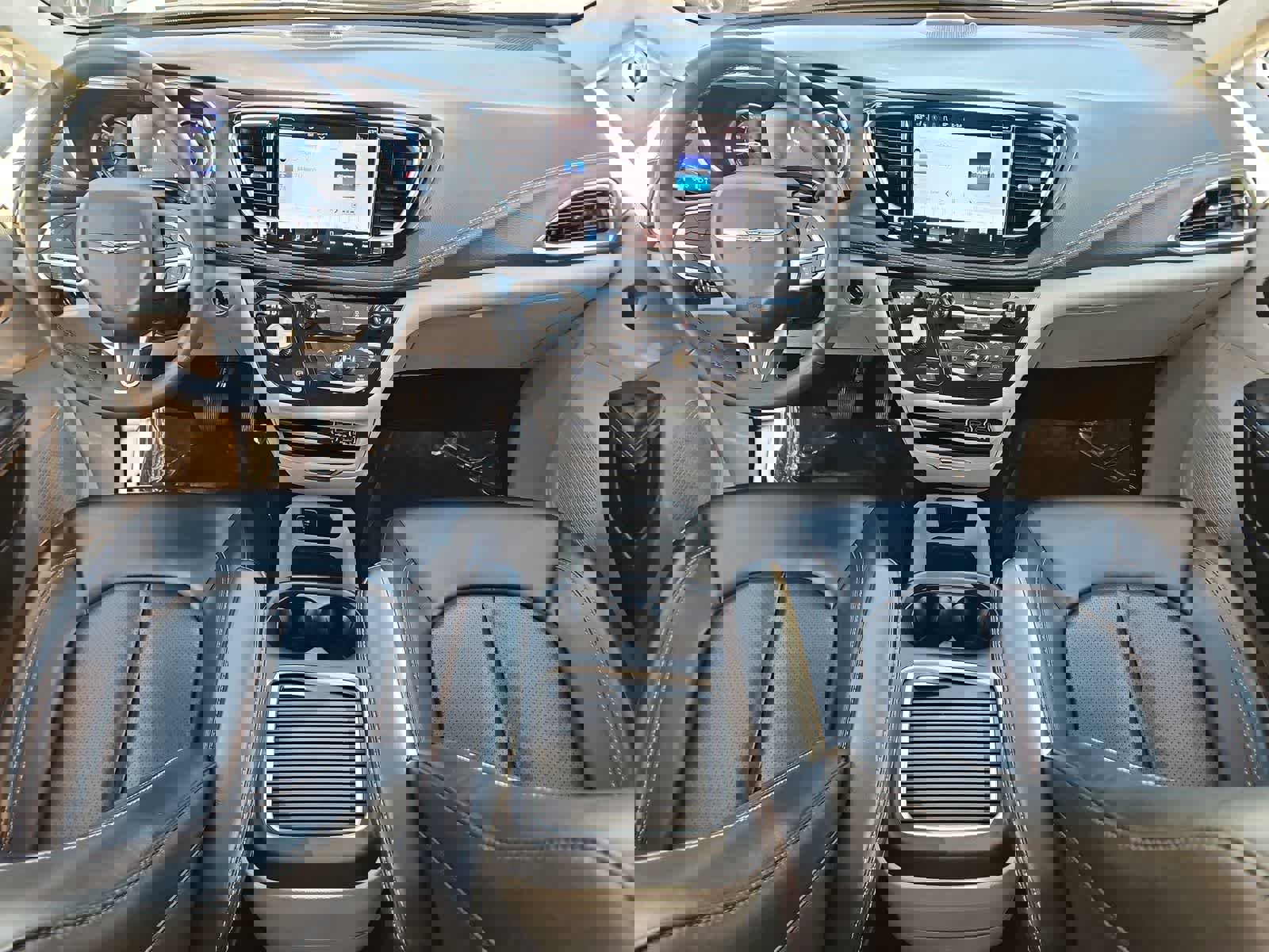 Used 2023 Chrysler Pacifica Touring-L image 17