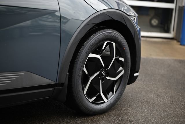 Used 2022 Hyundai Ioniq 5 SE image 5