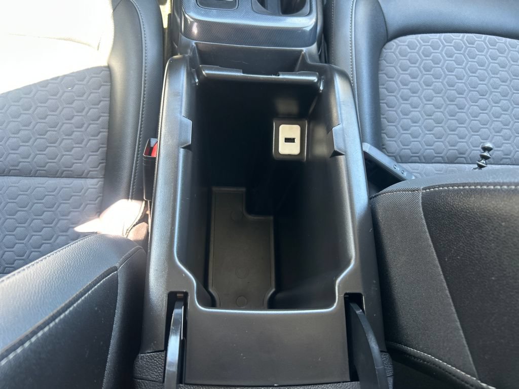 Used 2017 Chevrolet Colorado Z71 AWD/4WD image 29