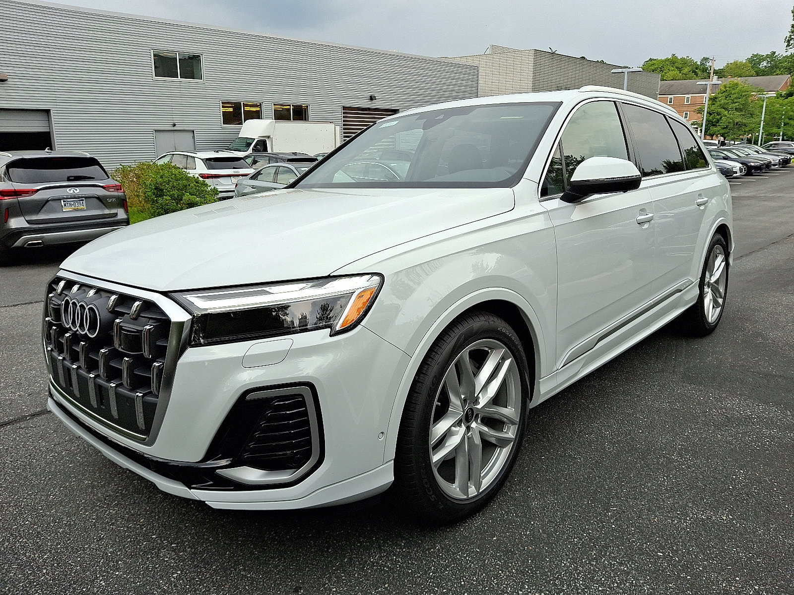 New 2025 Audi Q7 3.0T Premium Plus image 2