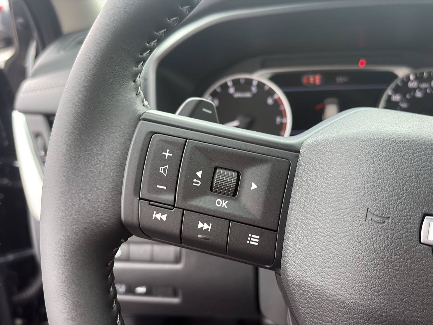 New 2026 Nissan Rogue SV w/ Cold Weather Package FWD image 15