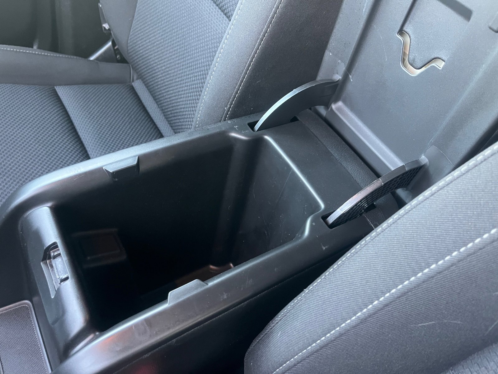 Used 2022 Chevrolet Colorado LT w/ LT Convenience Package image 15