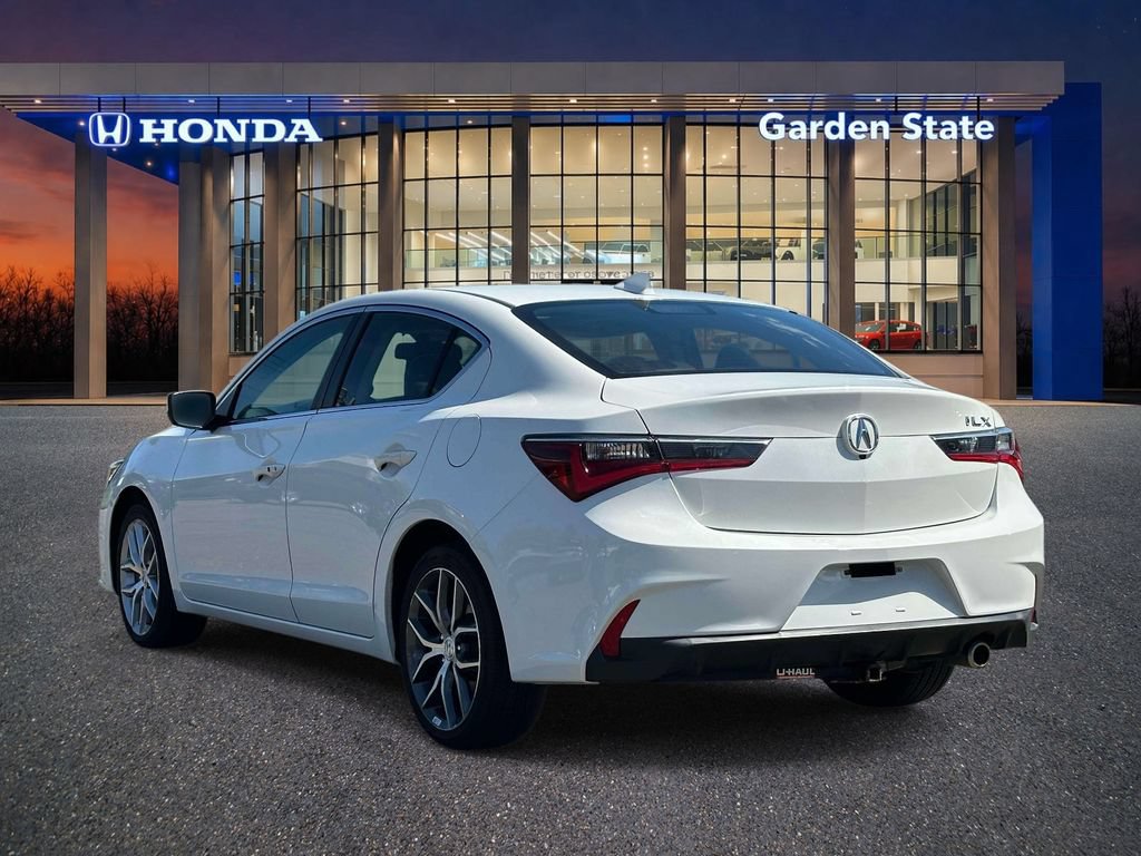 Used 2020 Acura ILX w/ Premium Package FWD image 4