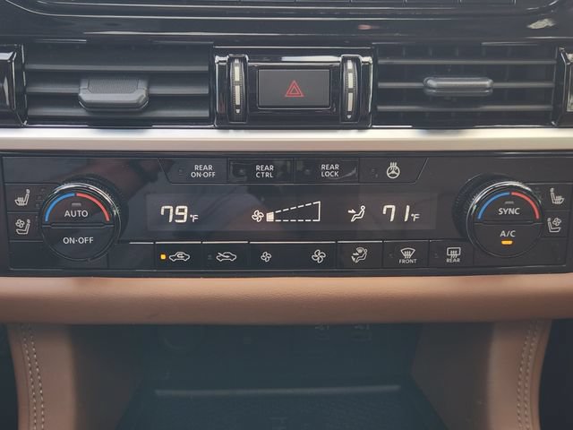 Used 2025 Nissan Pathfinder Platinum w/ Lighting Package (N93) FWD image 21