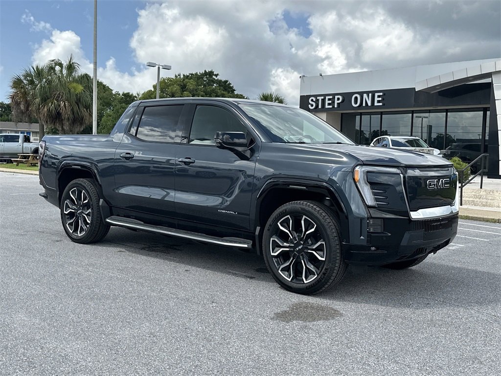 New 2025 GMC Sierra EV Denali image 10