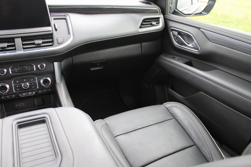 Used 2021 GMC Yukon SLT w/ SLT Premium Package image 37