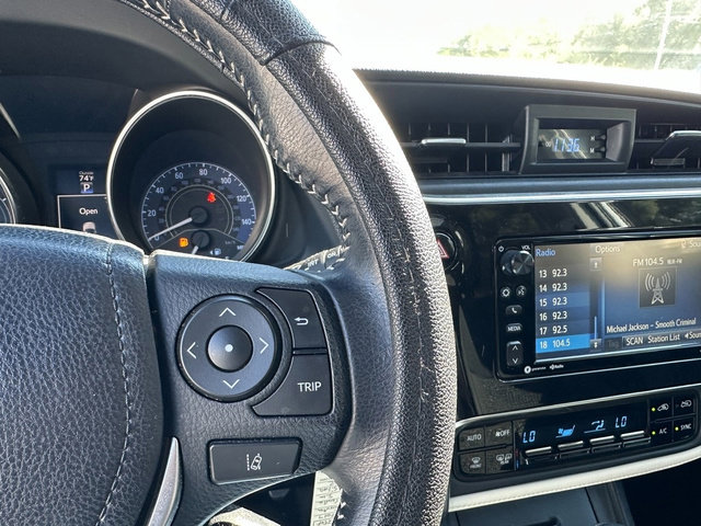 Used 2017 Toyota Corolla iM image 14