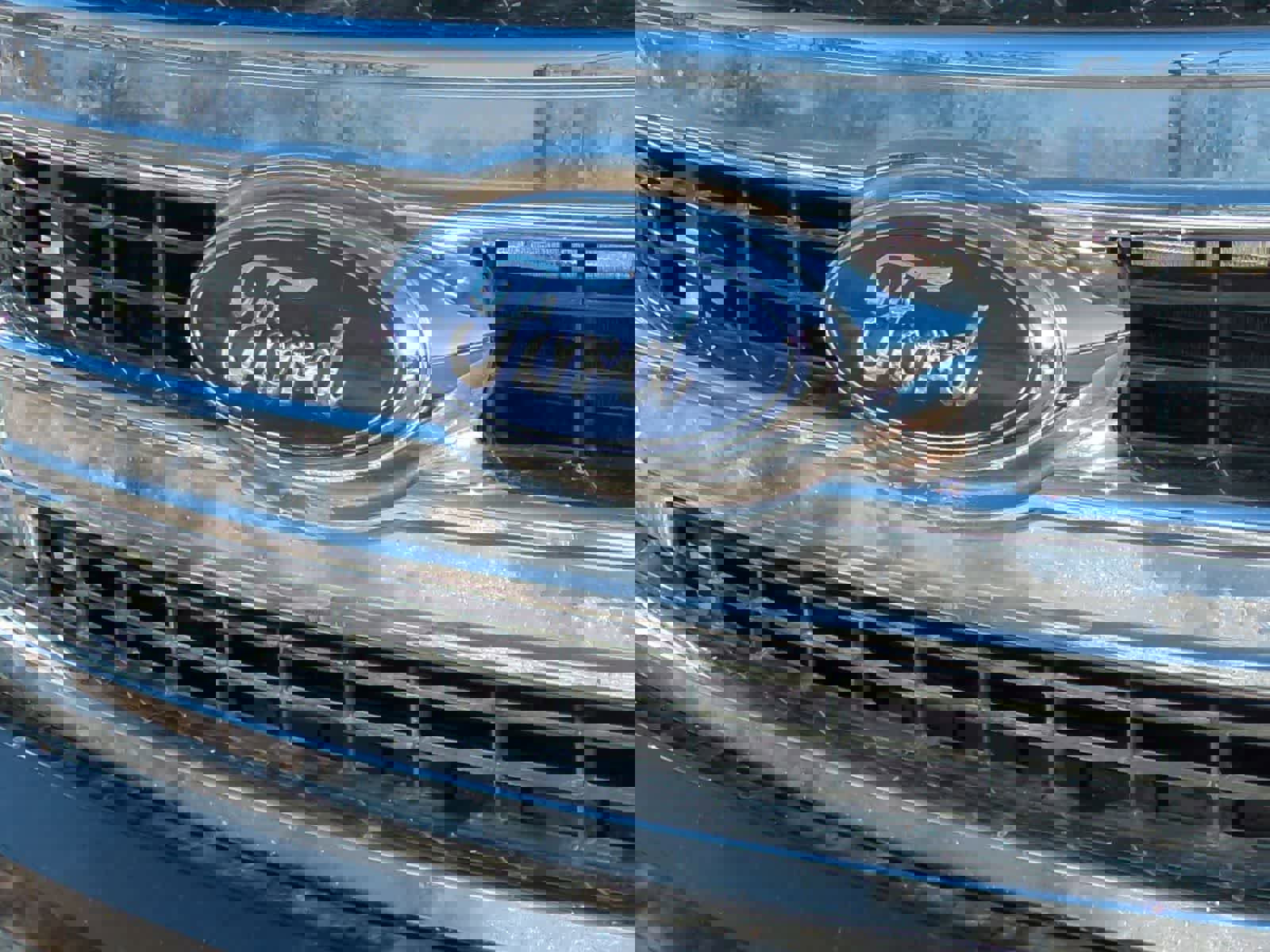 Used 2013 Ford F150 XLT w/ Mid Equipment Group image 12