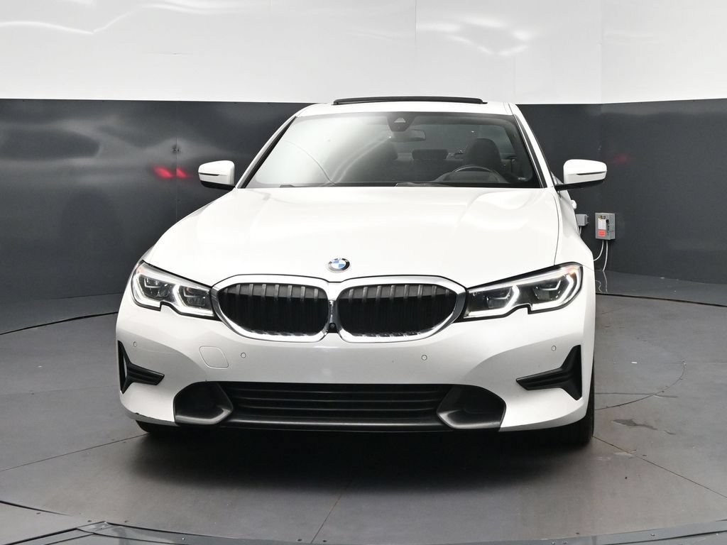 Used 2020 BMW 330i Sedan w/ Executive Package RWD image 10