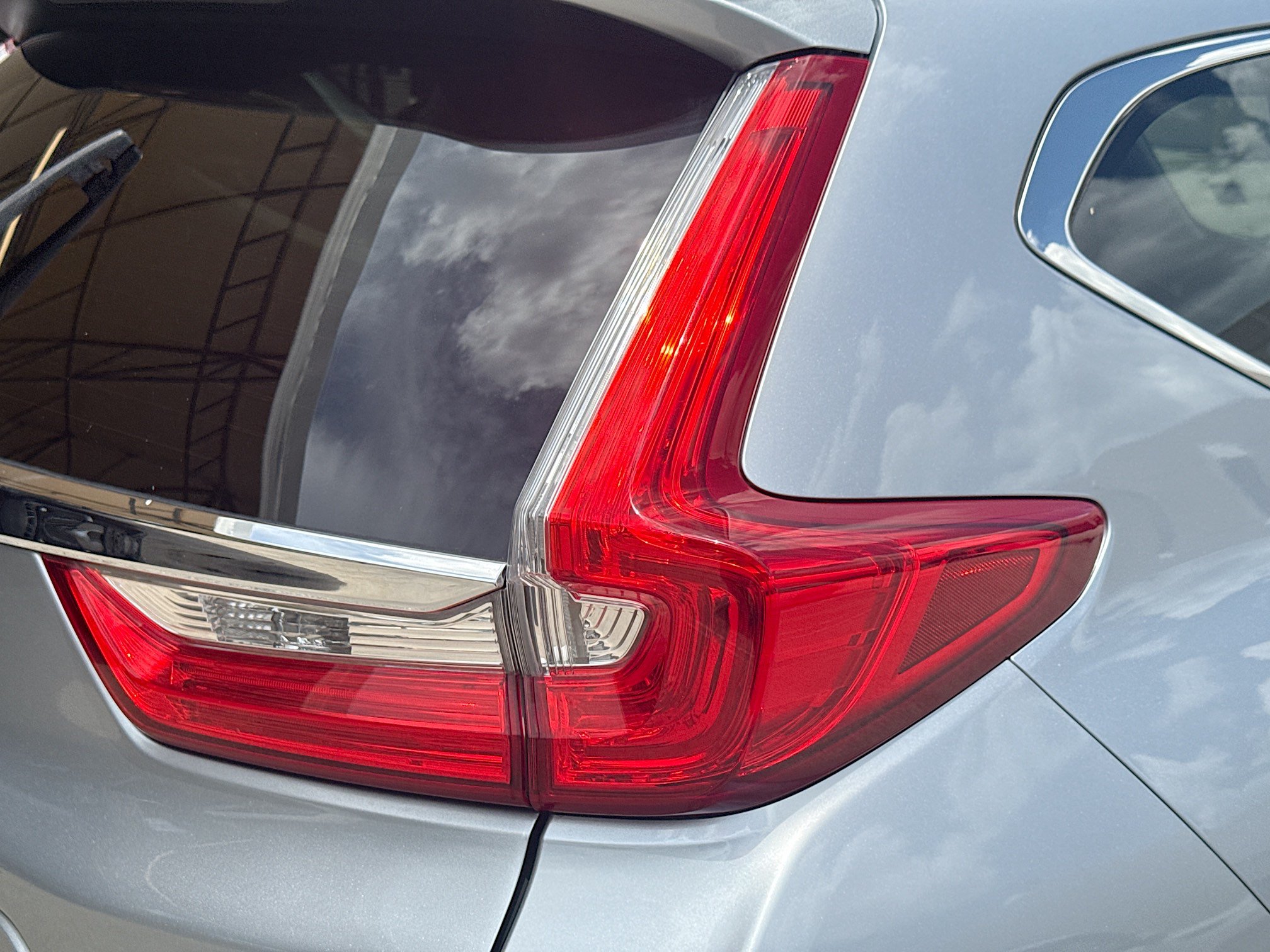 Certified 2017 Honda CR-V Touring image 28