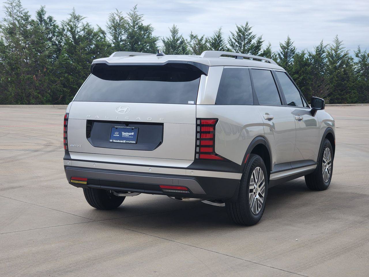 New 2026 Hyundai Palisade FWD Hybrid image 4