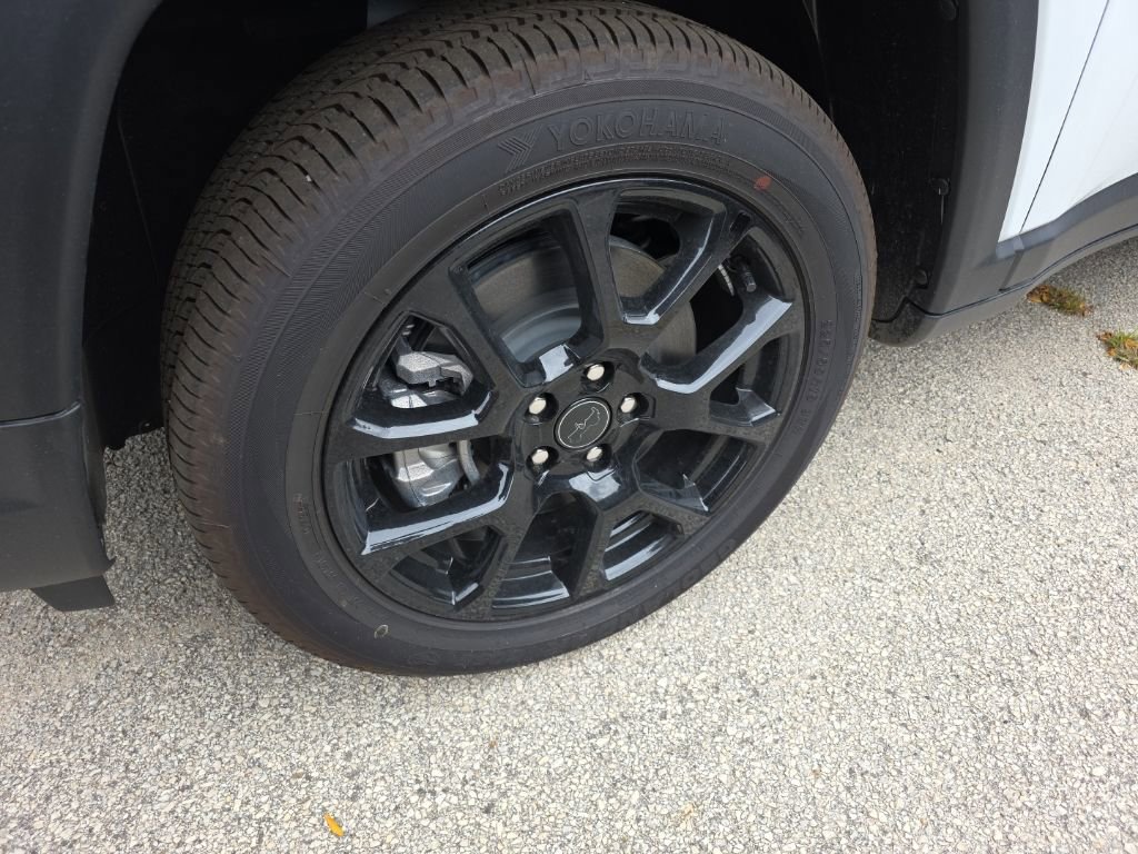 New 2026 Jeep Compass Latitude w/ Quick Order Package 29K image 4