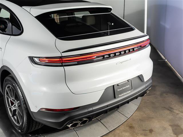 New 2026 Porsche Cayenne S AWD/4WD image 32