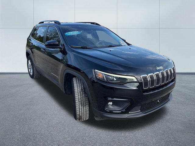 Used 2022 Jeep Cherokee Latitude Lux w/ Sun & Sound Group AWD/4WD image 5