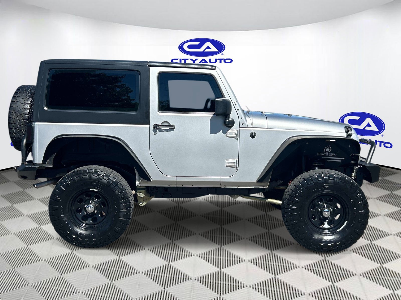 Used 2012 Jeep Wrangler Sport AWD/4WD image 2