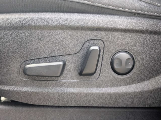 Used 2024 Kia Telluride EX w/ EX Captain's Chair Package FWD image 21