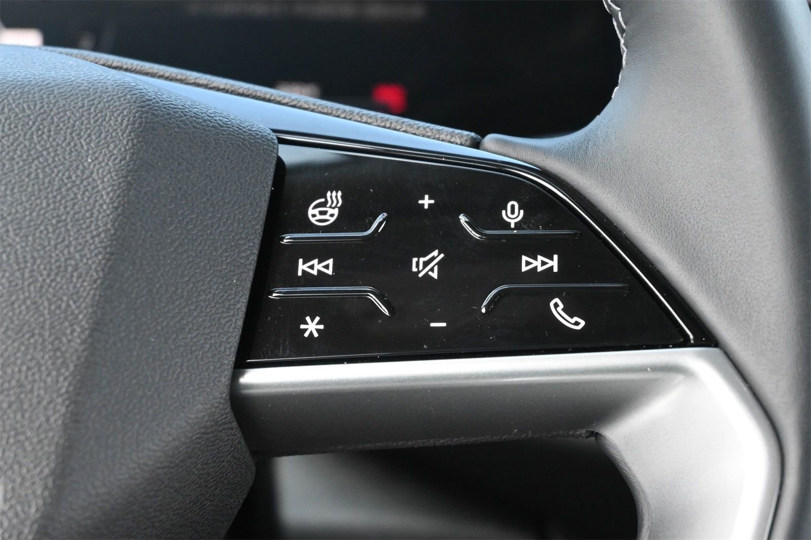 Used 2025 Audi Q5 Premium w/ Convenience Package image 7