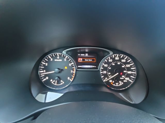 Used 2019 Nissan Pathfinder SL AWD/4WD image 18