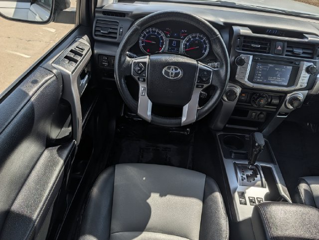 Used 2017 Toyota 4Runner SR5 Premium RWD image 12