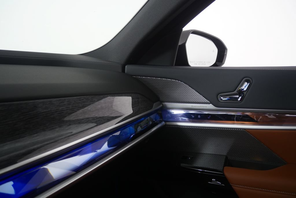 New 2026 BMW 740i xDrive AWD/4WD image 26