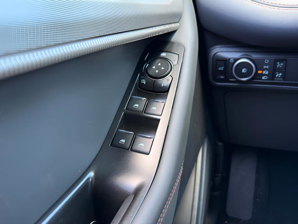 New 2026 Ford Explorer Active AWD/4WD image 24