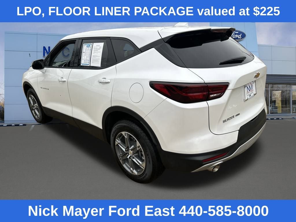 Used 2024 Chevrolet Blazer LT w/ Driver Confidence Package image 5