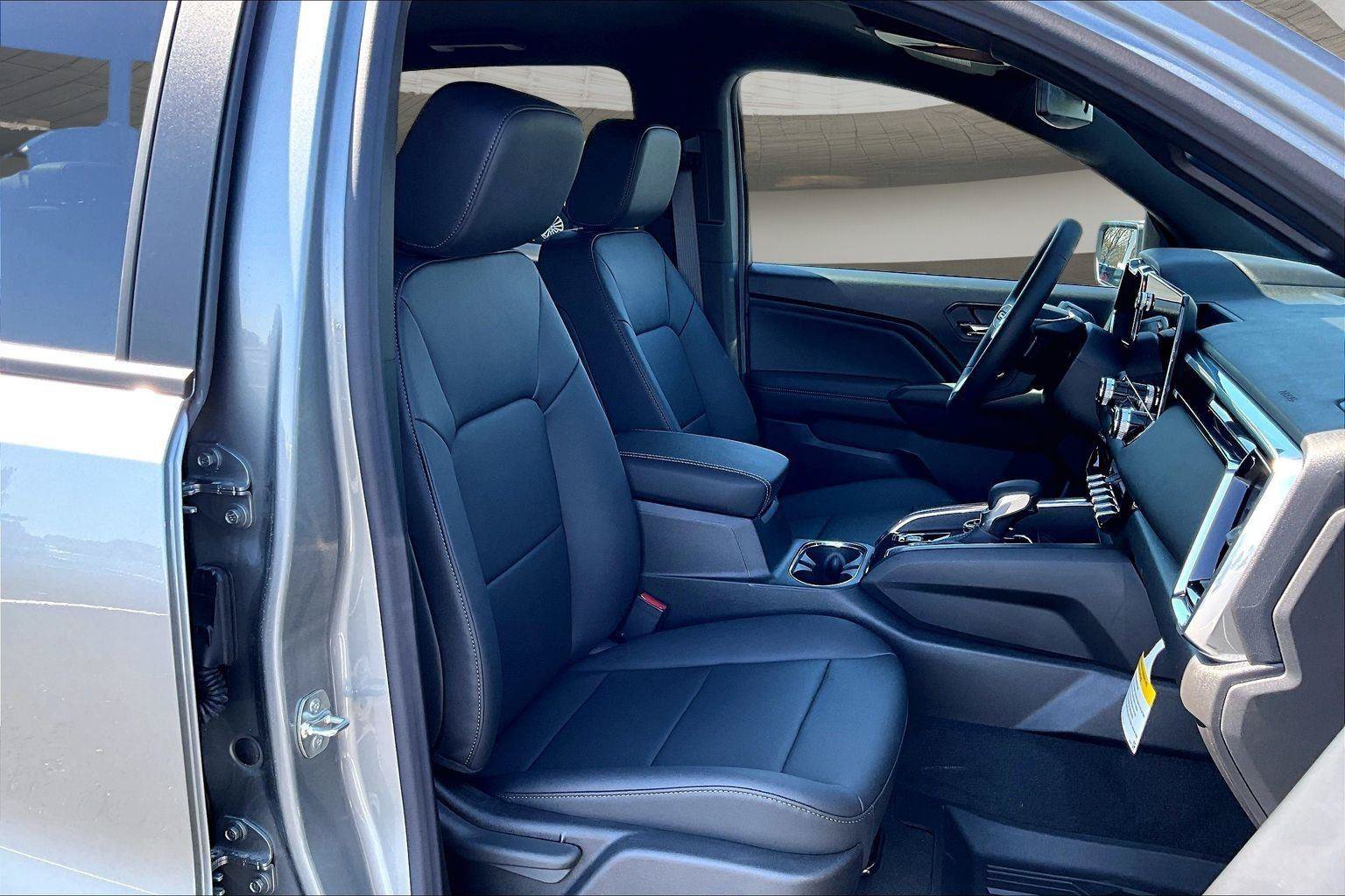 New 2026 GMC Canyon Elevation w/ Convenience Package AWD/4WD image 12