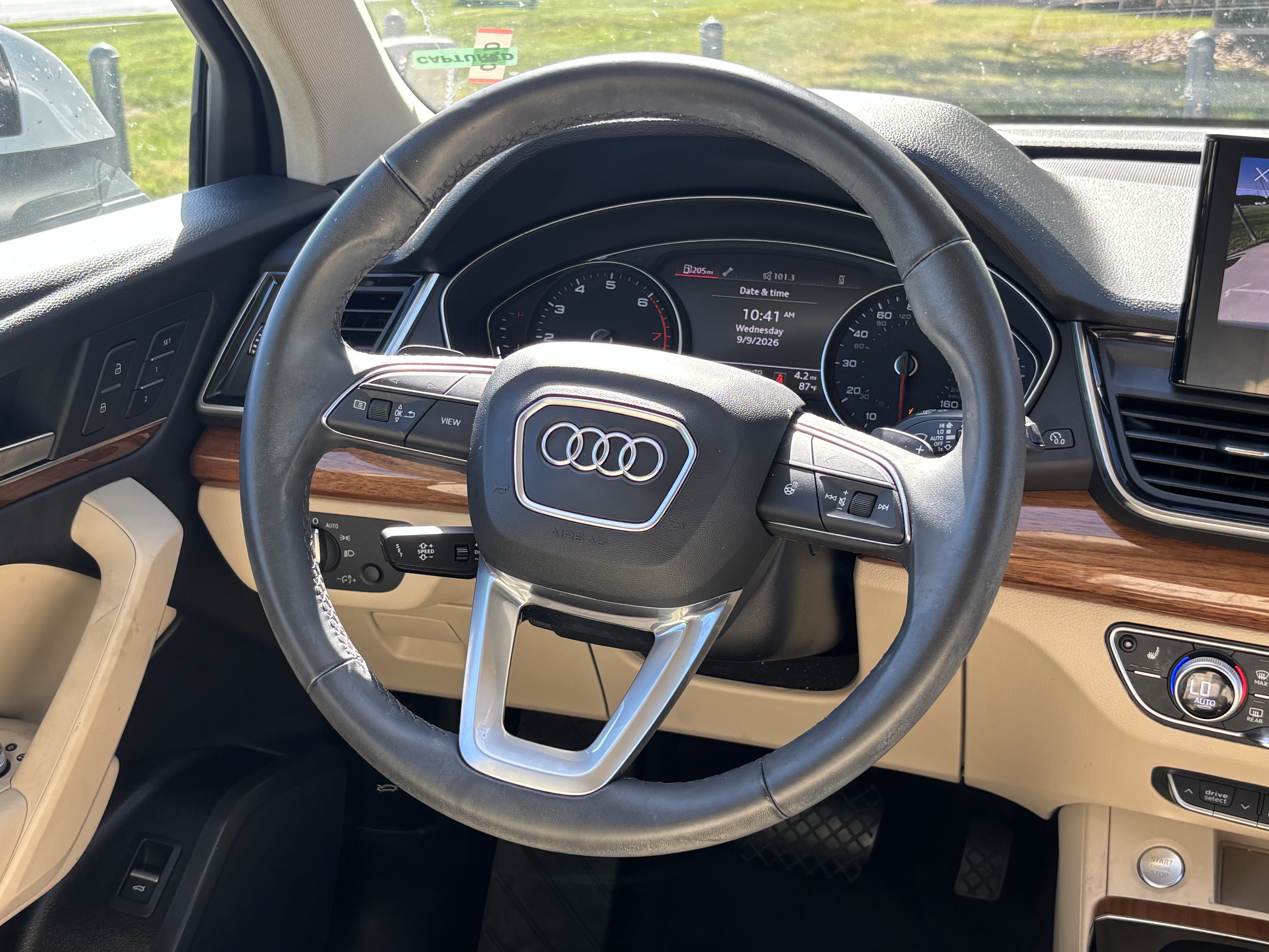 Used 2023 Audi Q5 2.0T Premium w/ Convenience Package AWD/4WD image 20