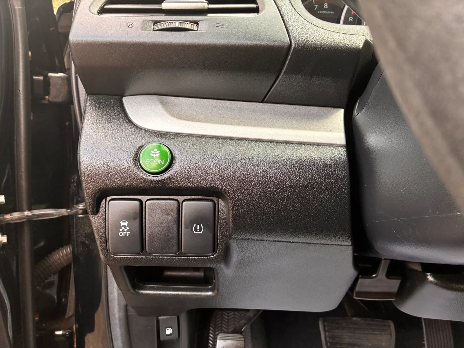 Used 2014 Honda CR-V EX image 17