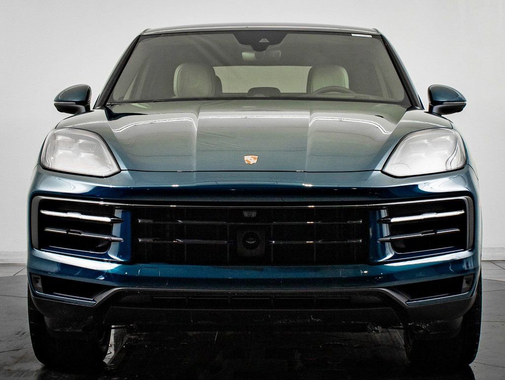 New 2026 Porsche Cayenne Coupe image 11