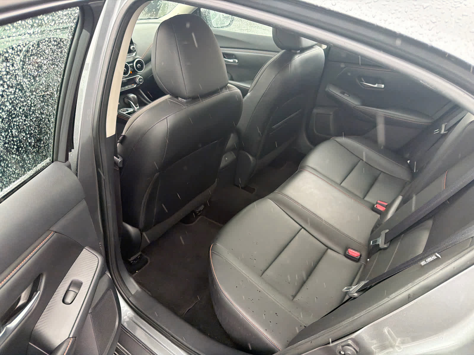 Used 2022 Nissan Sentra SR w/ SR Premium Package FWD image 9