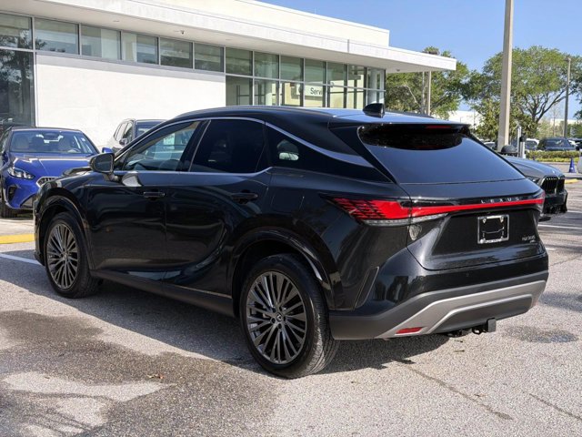 Used 2025 Lexus RX 350 w/ Convenience Package image 5