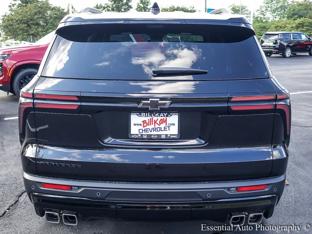 New 2026 Chevrolet Traverse LT w/ Enhanced Driving Package image 7