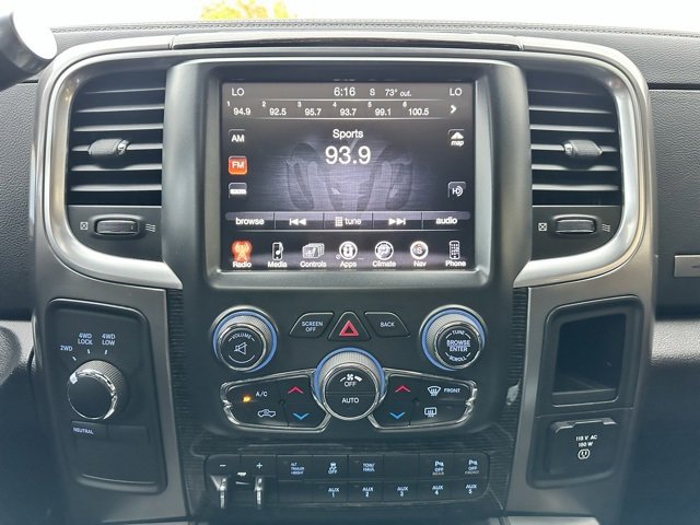 Used 2016 RAM 3500 Laramie Longhorn image 19