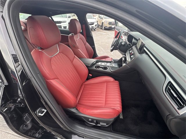 Used 2024 Genesis G70 2.5T w/ Sport Prestige Package image 29