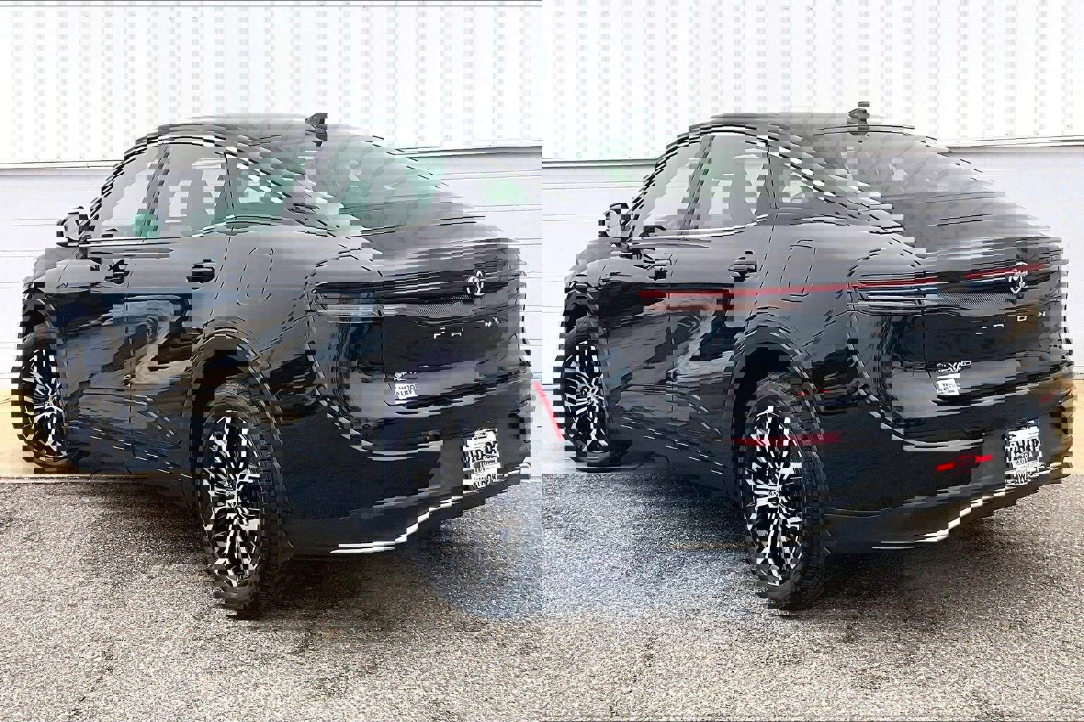 Used 2025 Toyota Crown XLE image 15