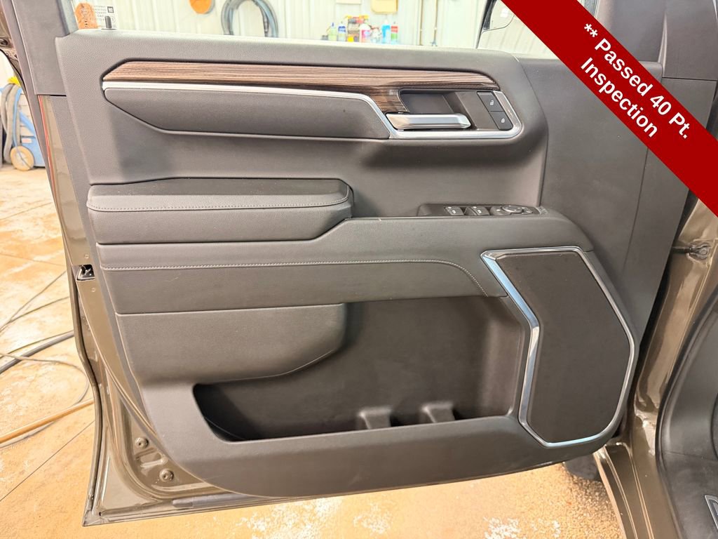 Used 2024 Chevrolet Silverado 1500 LT image 12