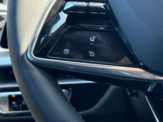Certified 2024 Cadillac Lyriq Luxury AWD/4WD image 19