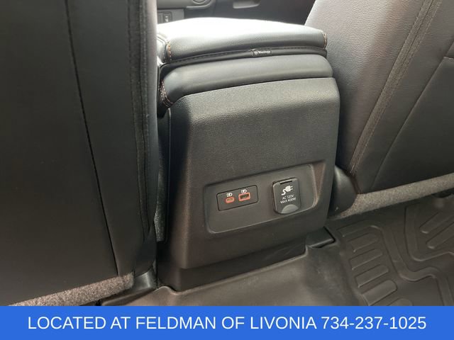 Used 2023 Nissan Frontier PRO-4X w/ Pro-4X Premium Package image 22