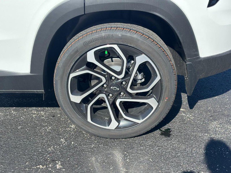 New 2026 Chevrolet Trax RS image 4